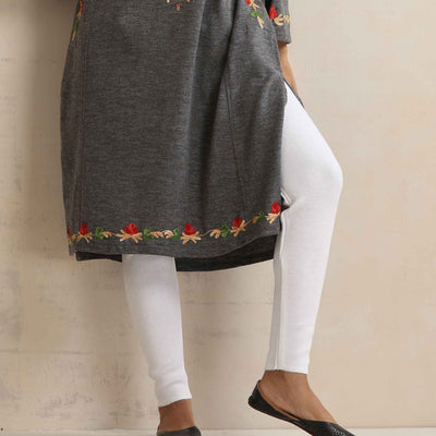 trueBrowns Grey Kashmiri Embroidered Woollen Phiran Kurta