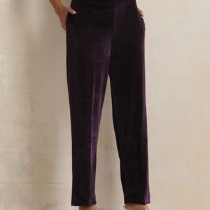 trueBrowns Wine Velvet Floral Embroidered Kurta Pant Dupatta Set