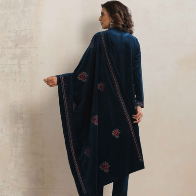 trueBrowns Blue Velvet Floral Embroidered Kurta Pant Dupatta Set