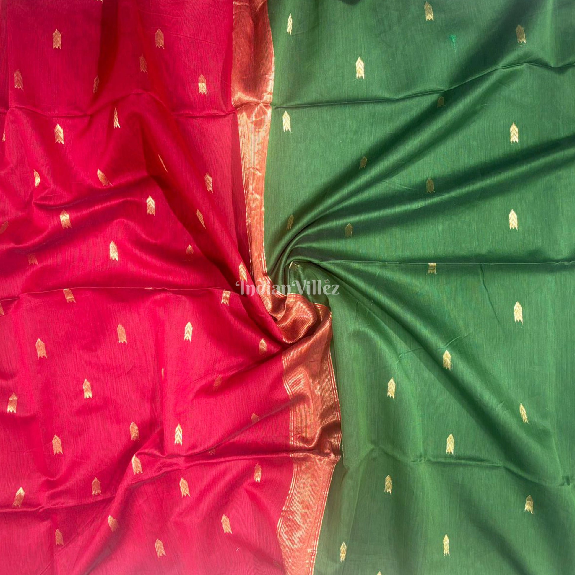 Bottle Green Butta Design Pure Silk Cotton Maheshwari Saree with Zari Border