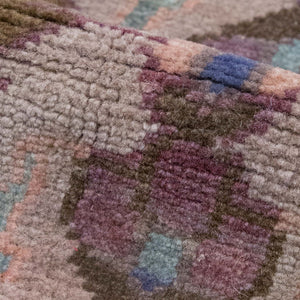 Vintage Turkish Hand-Knotted Wool Rug No. 585, 5'9" x 10'6"