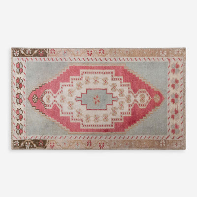 Vintage Turkish Hand-Knotted Wool Mini Rug No. 309, 1'7" x 3'