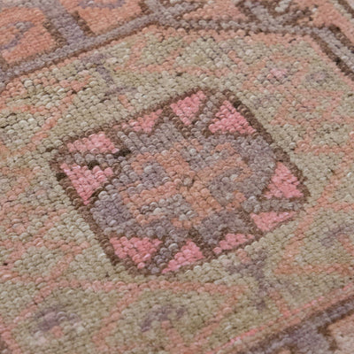 Vintage Turkish Hand-Knotted Wool Mini Rug No. 320, 1'9" x 3'1"