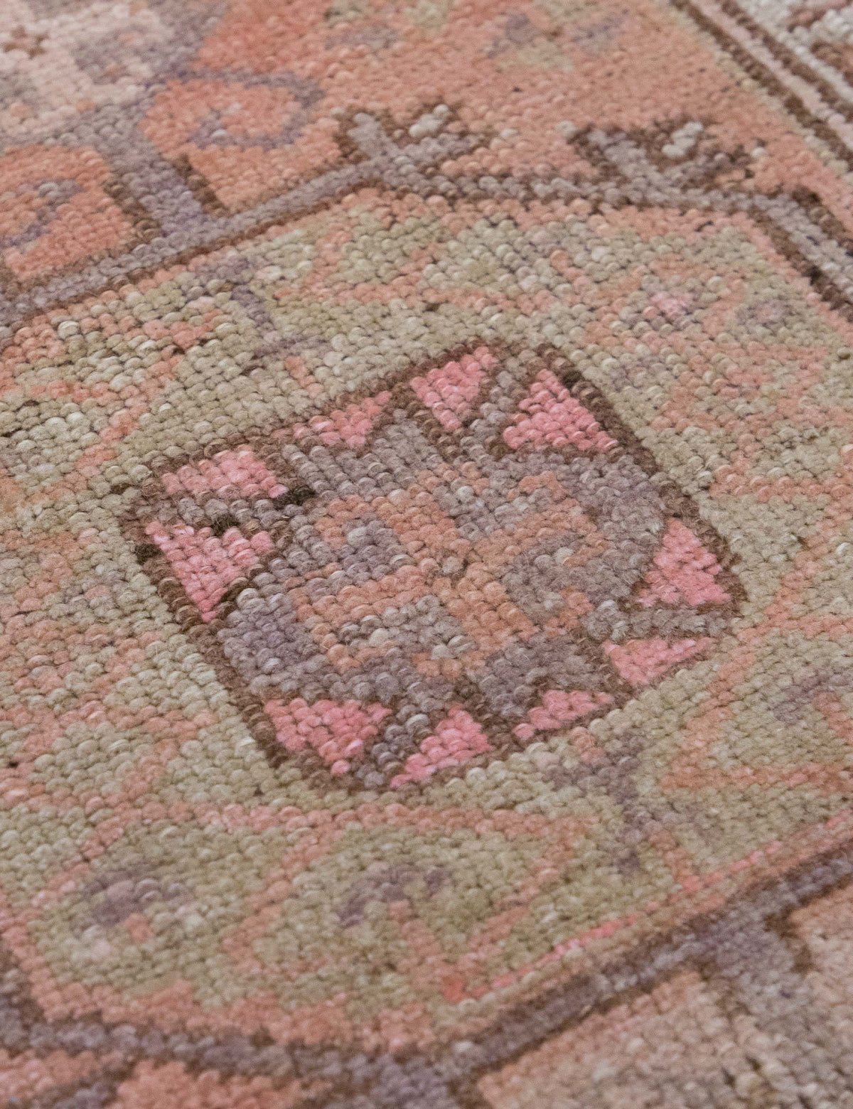 Vintage Turkish Hand-Knotted Wool Mini Rug No. 320, 1'9" x 3'1"