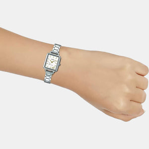Enticer Women Quartz White Dial Analog Stainless Steel Watch A134
