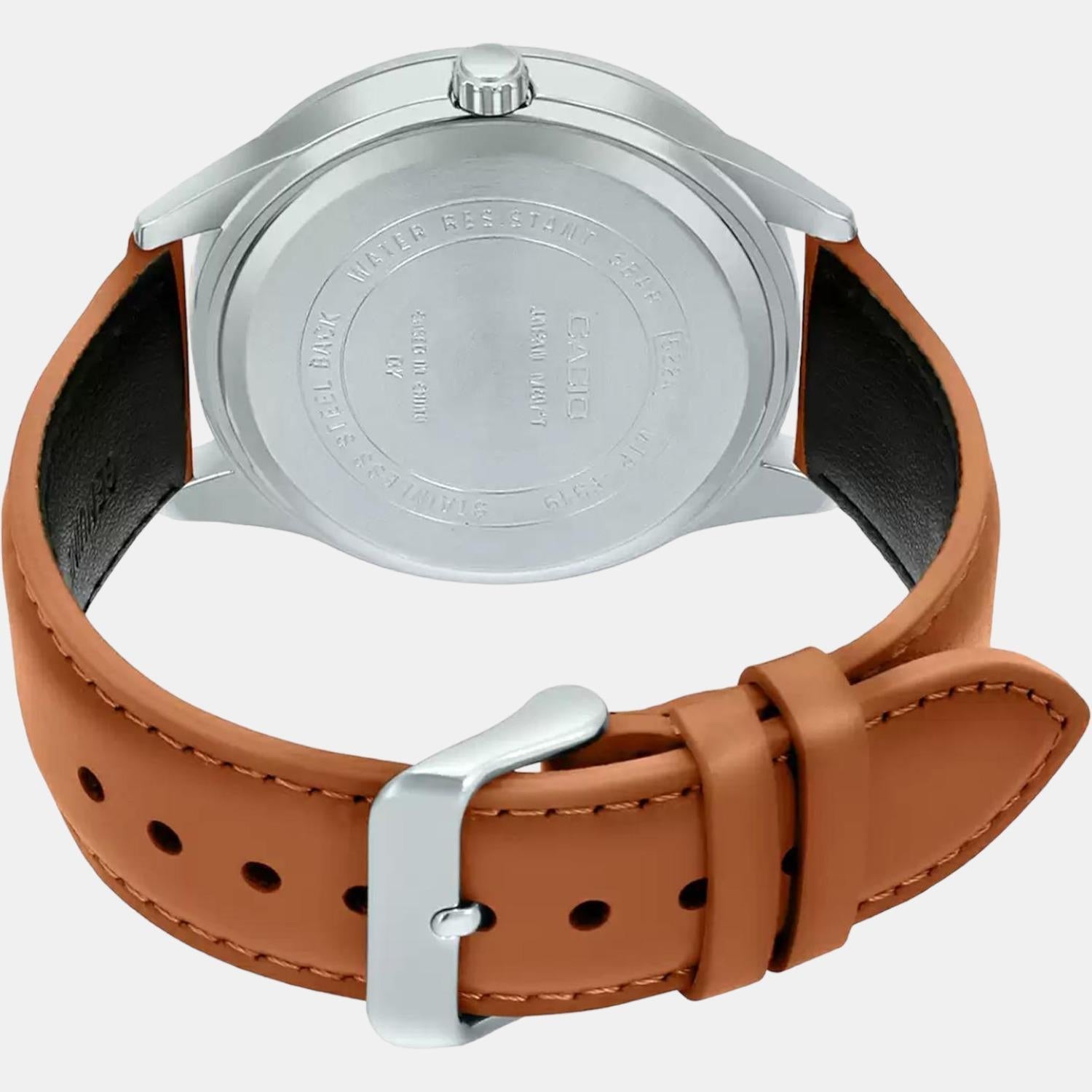 Enticer Men Quartz Black Dial Analog Leather Watch A1532