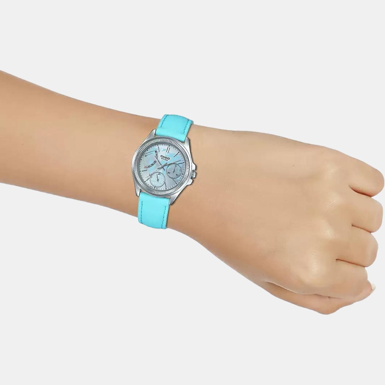 Enticer Women Quartz Blue Dial Chronograph Leather Watch A1579