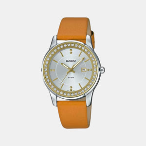 Enticer Women Quartz Silver Dial Analog Leather Watch A1586