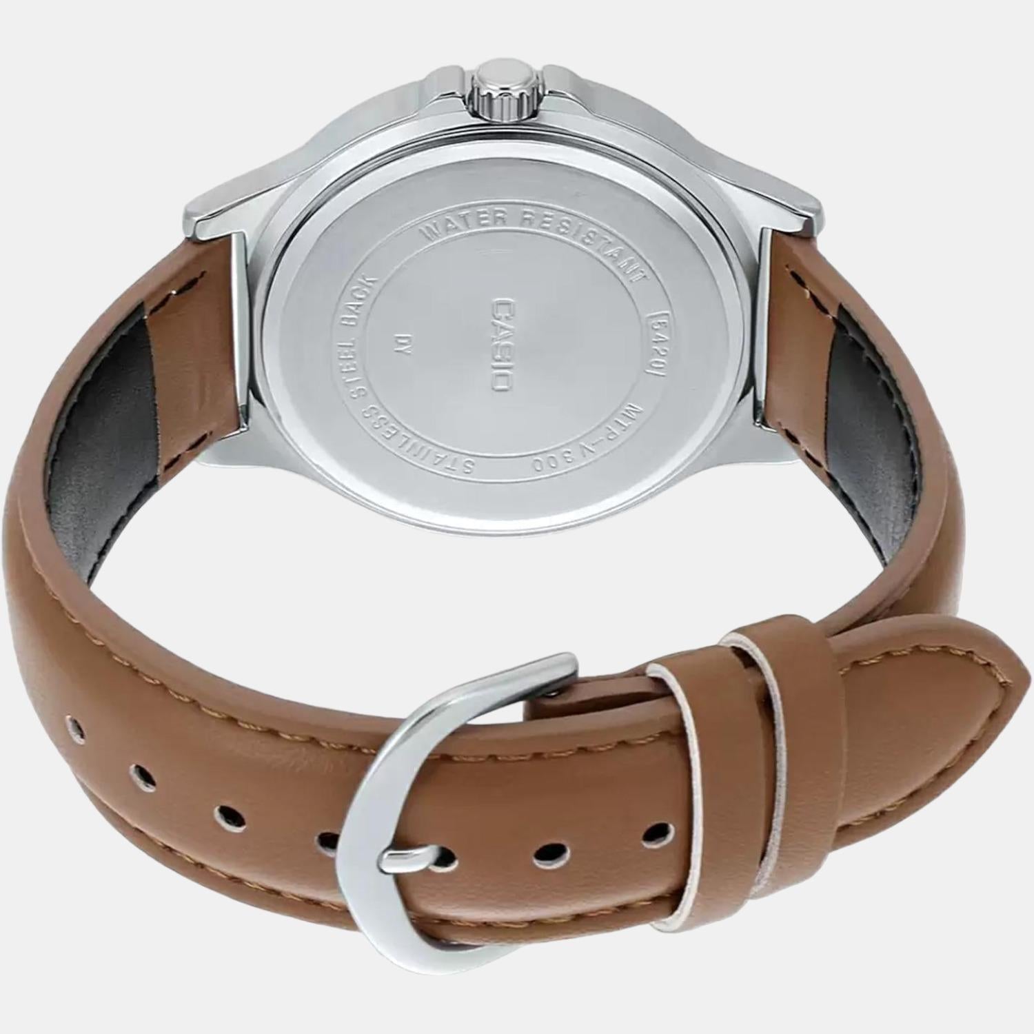 Enticer Men Quartz White Dial Chronograph Leather Watch A1690