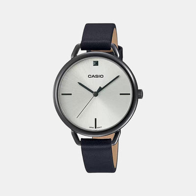 Enticer Women Quartz White Dial Analog Leather Watch A1809