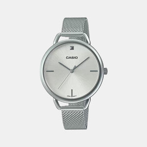 Enticer Women Quartz Silver Dial Analog Stainless Steel Watch A1810