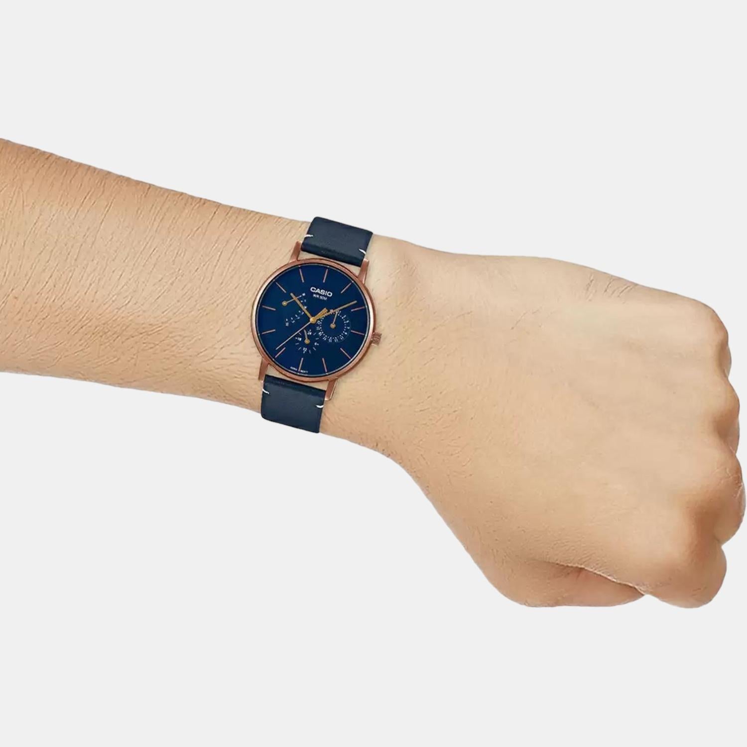 Enticer Men Quartz Blue Dial Chronograph Leather Watch A1844