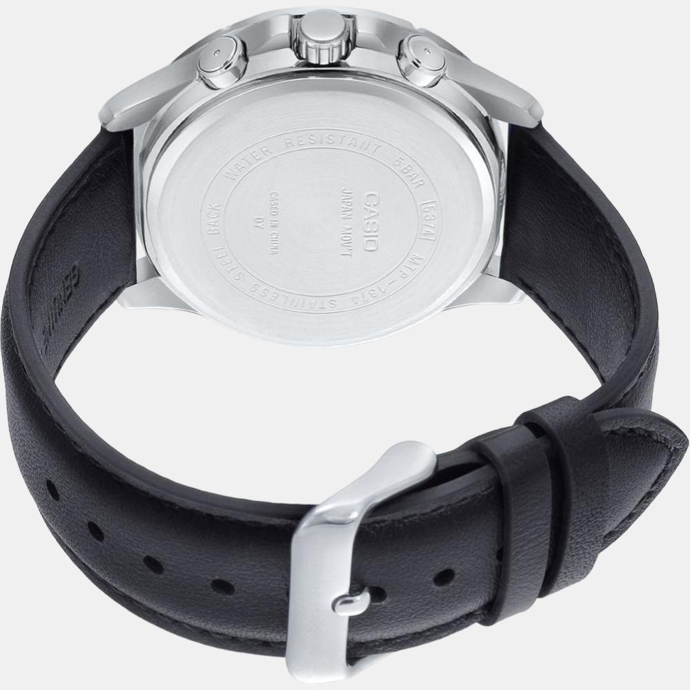 Enticer Men Quartz Black Dial Chronograph Leather Watch A1888