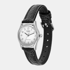 Enticer Women Quartz White Dial Analog Leather Watch A2263