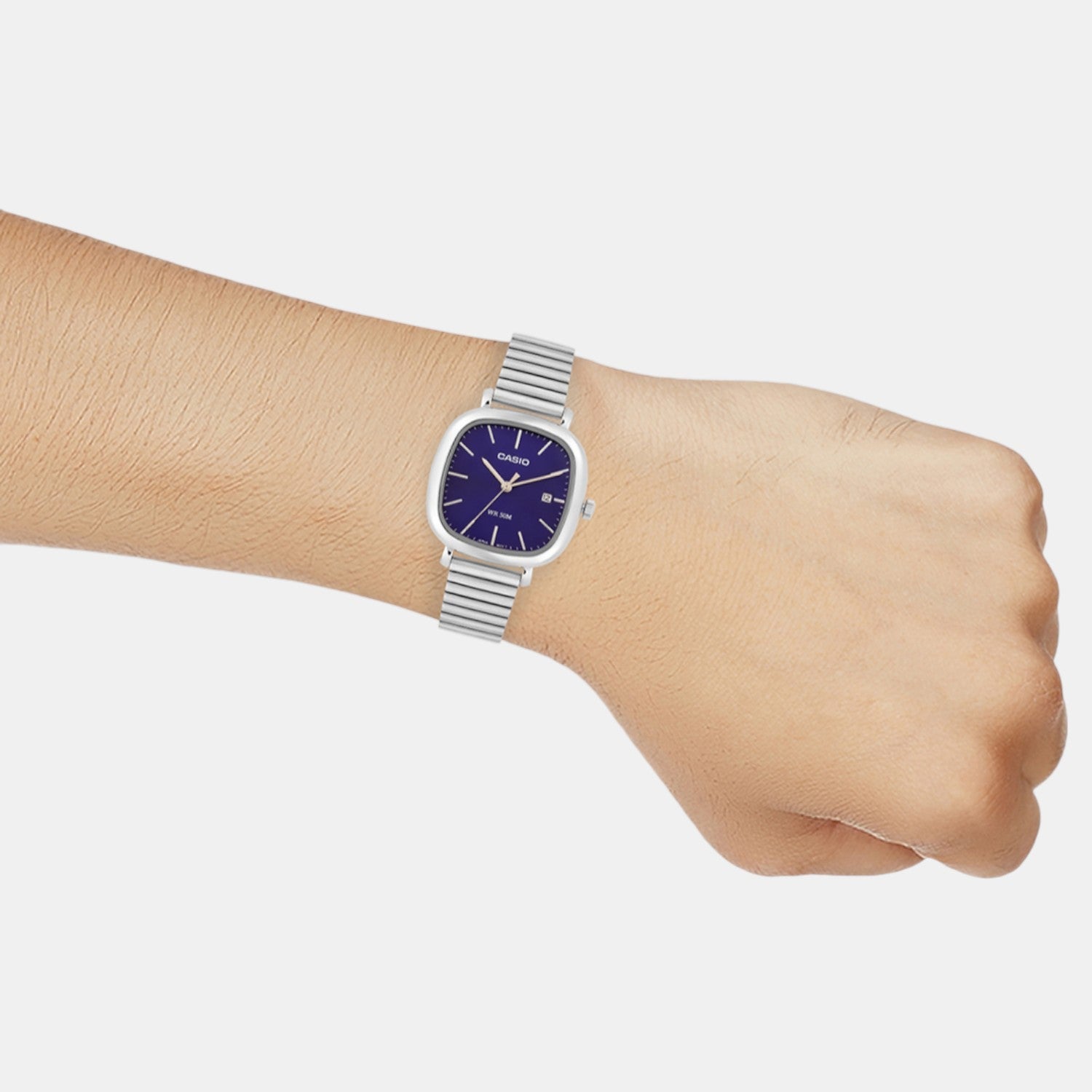 Enticer Women Quartz Blue Dial Analog Stainless Steel Watch A2462