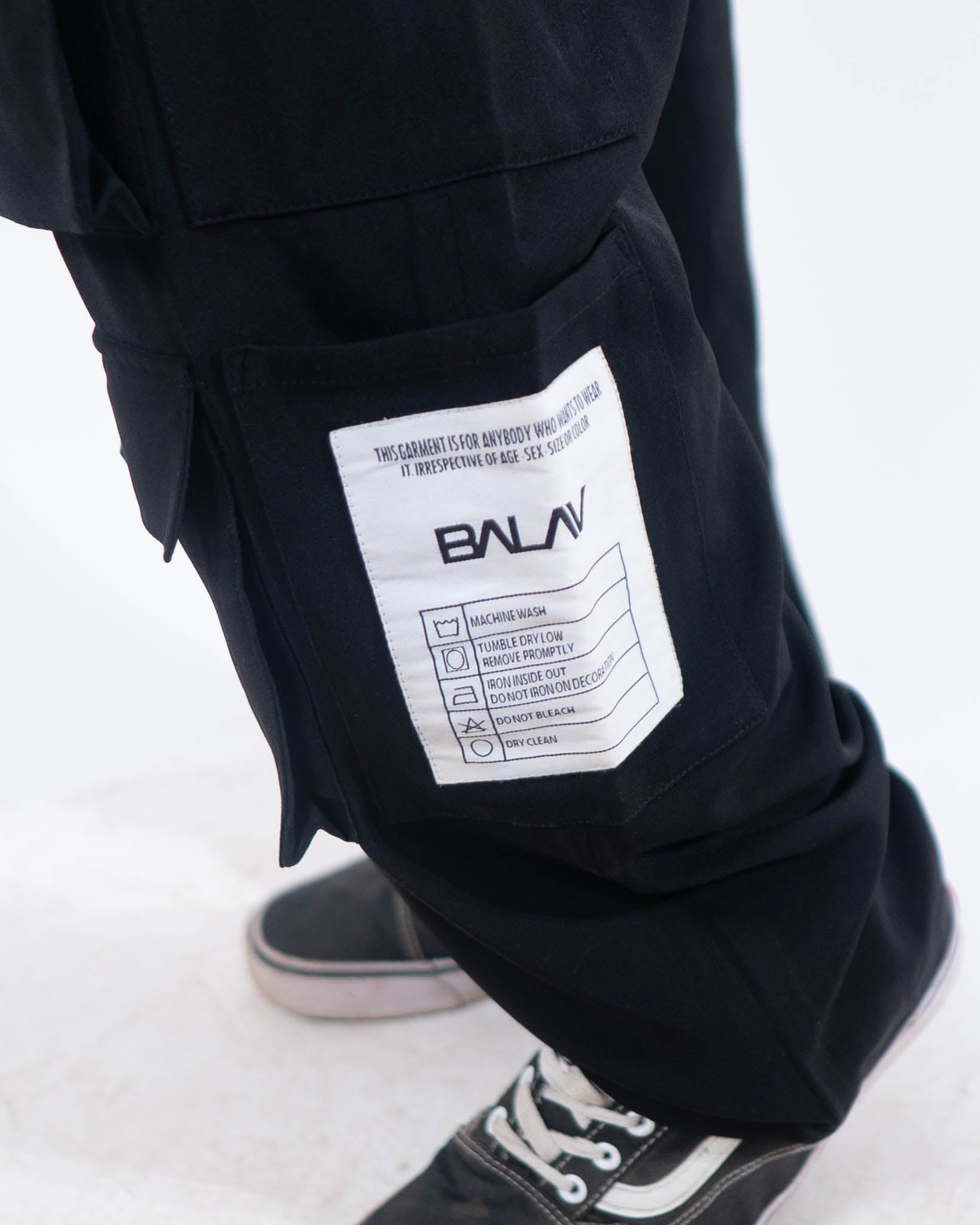BALAV Lost My Shit Pants - Black