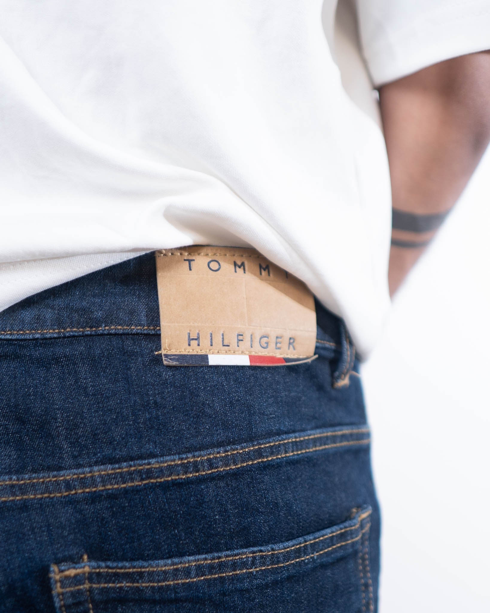 Tommy Hilfiger Ryan Reg Lightly Washed Straight Jeans - Dark Blue