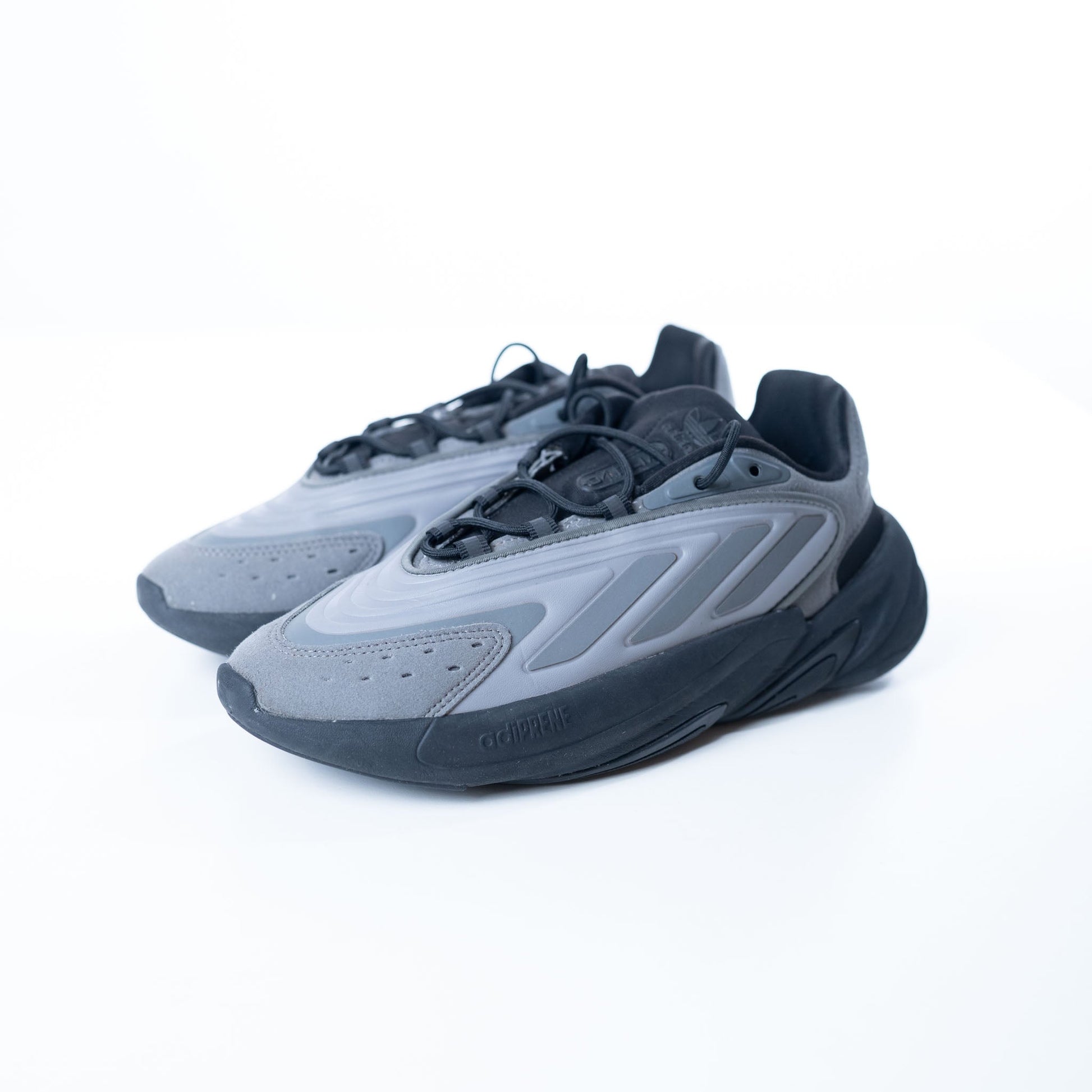 Adidas Originals Ozelia Sneakers