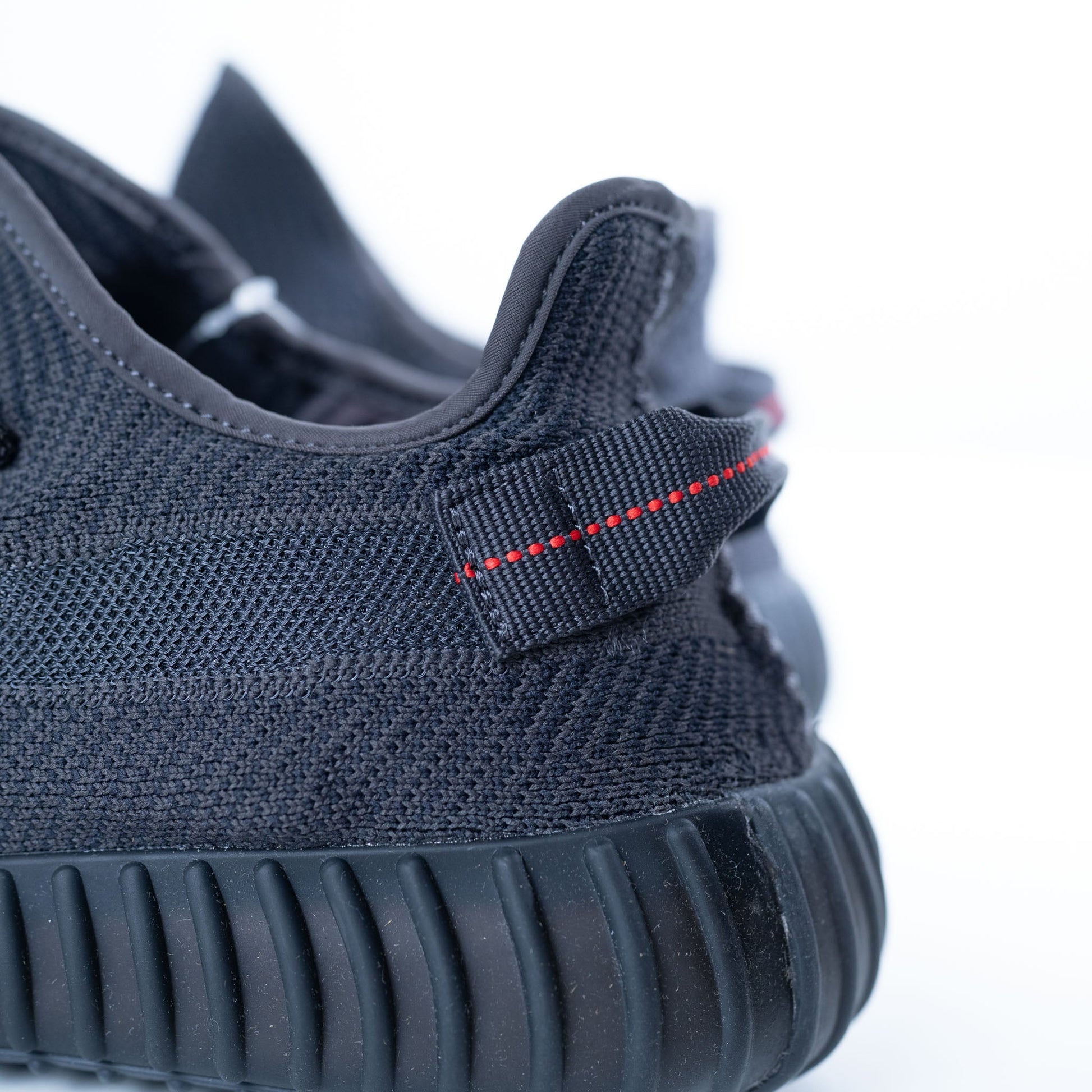 Adidas Yeezy Boost 350 V2 Black (non-reflective)
