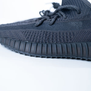 Adidas Yeezy Boost 350 V2 Black (non-reflective)