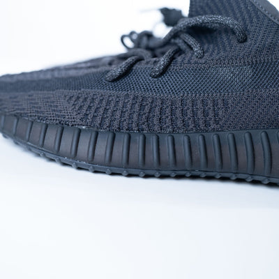 Adidas Yeezy Boost 350 V2 Black (non-reflective)