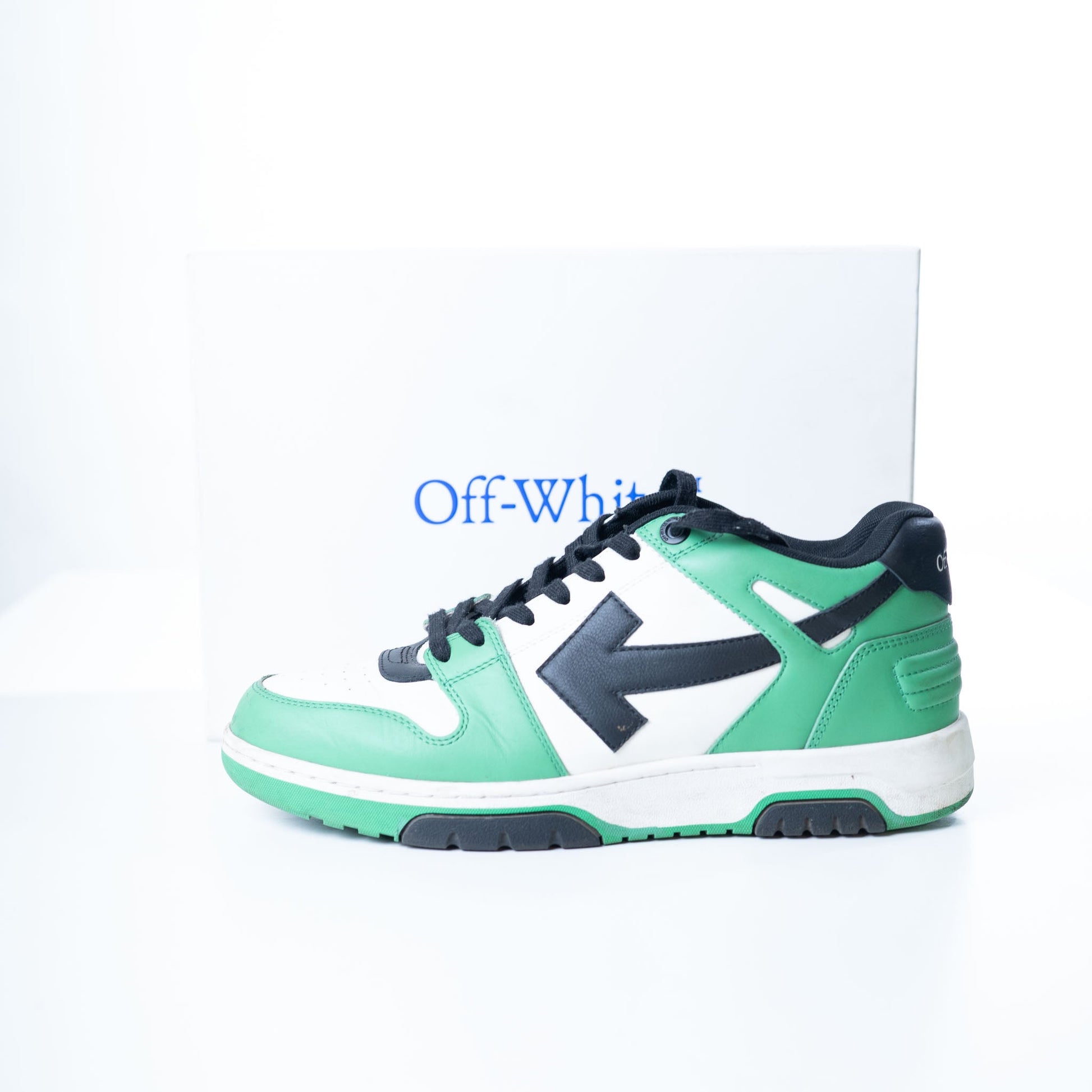 Off-white Out of office green trainers