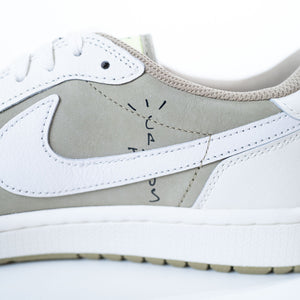 Jordan 1 Retro Low Travis Scott Golf