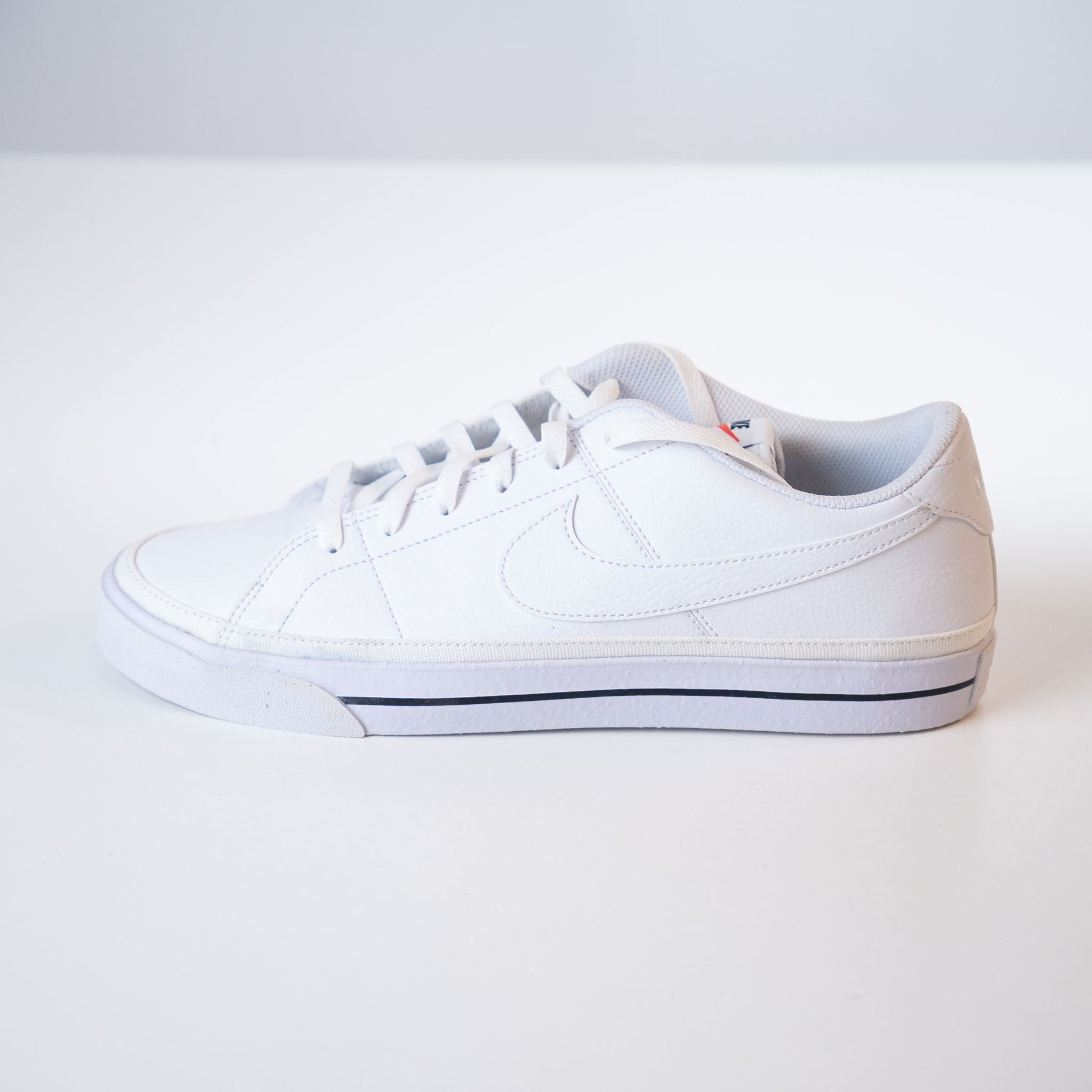 Nike Court Legacy White