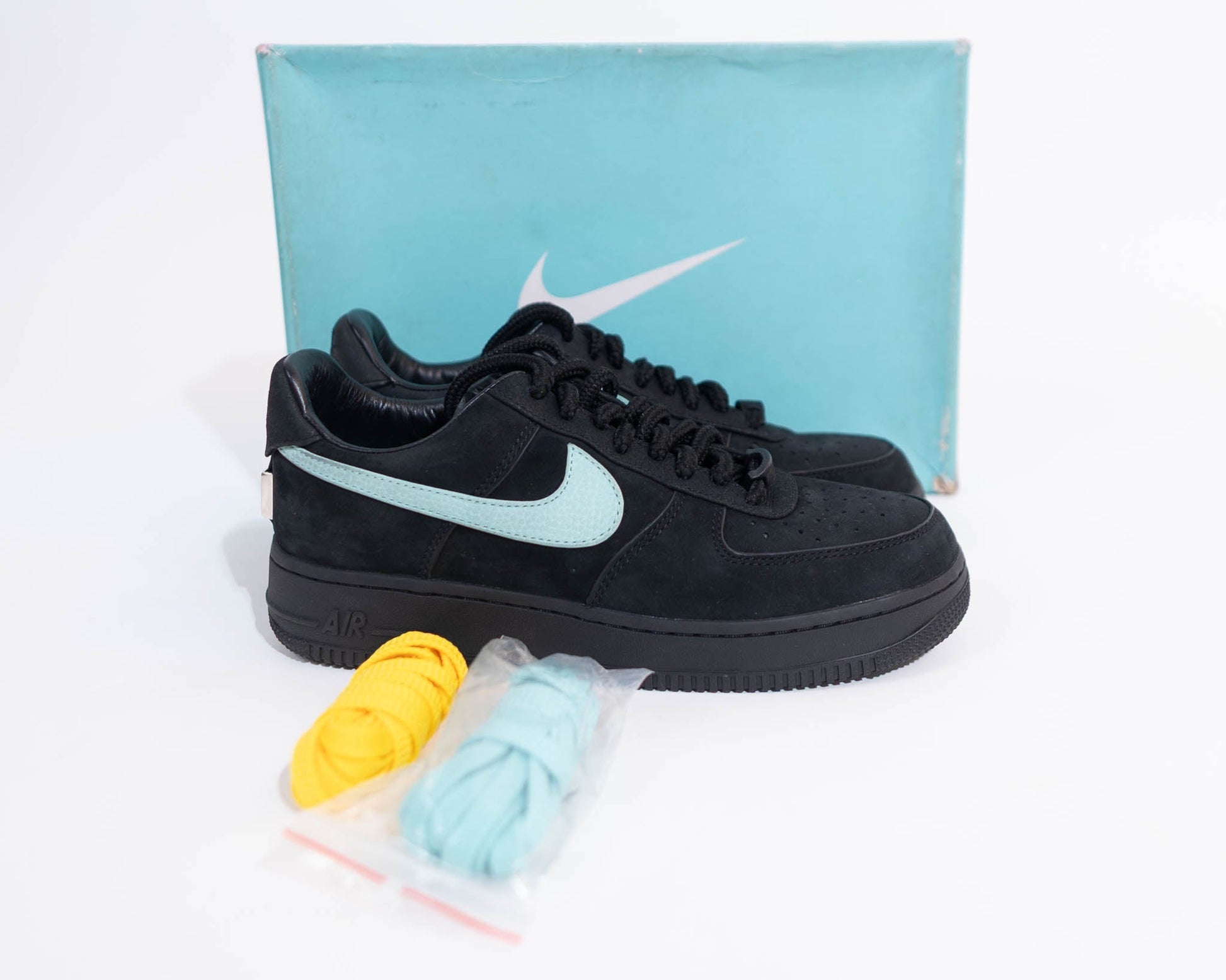 Tiffany & Co. x Nike Air Force 1 Low 1837