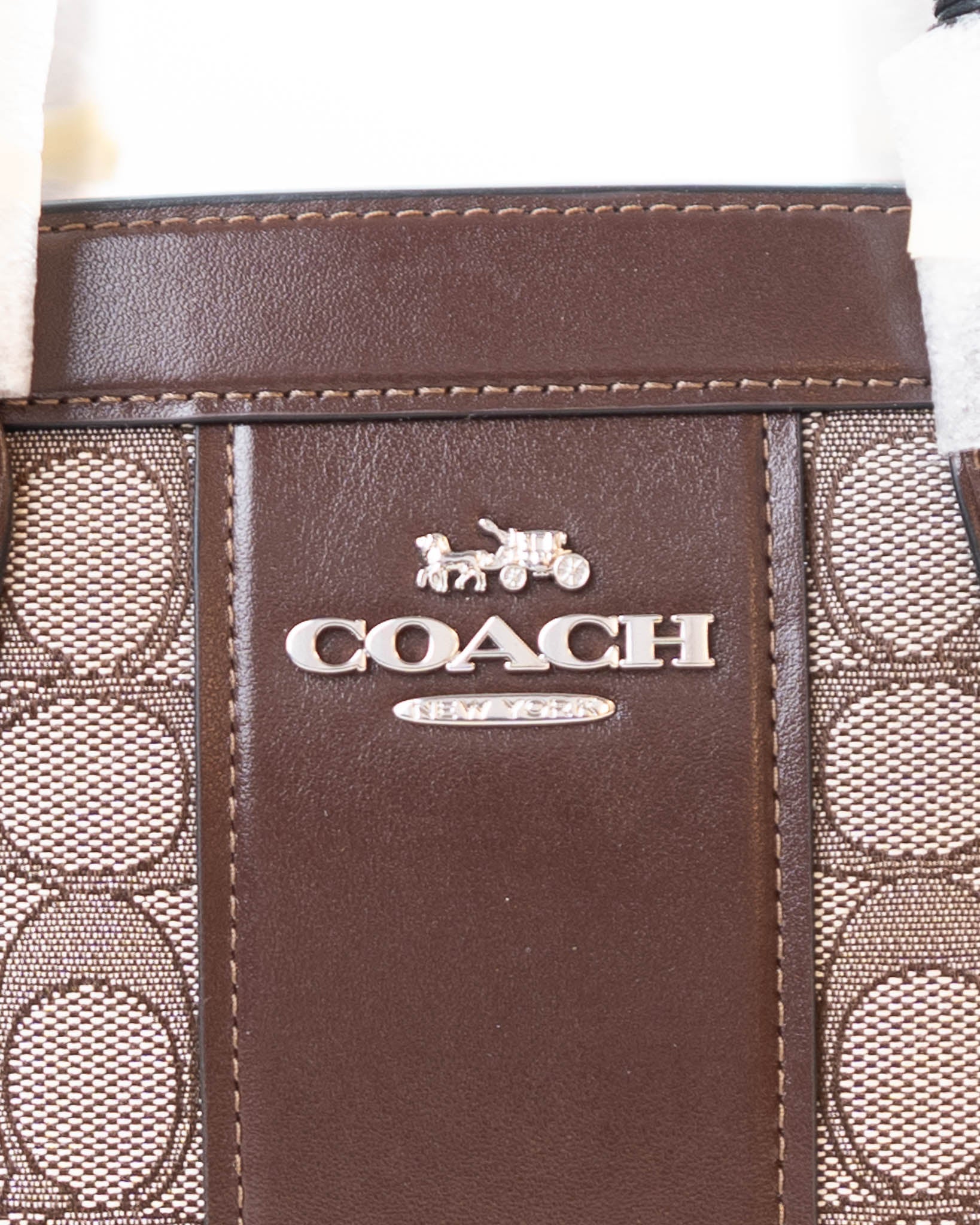 Coach Andrea Carryall Bag In Signature Jacquard- Oak-Maple -DS