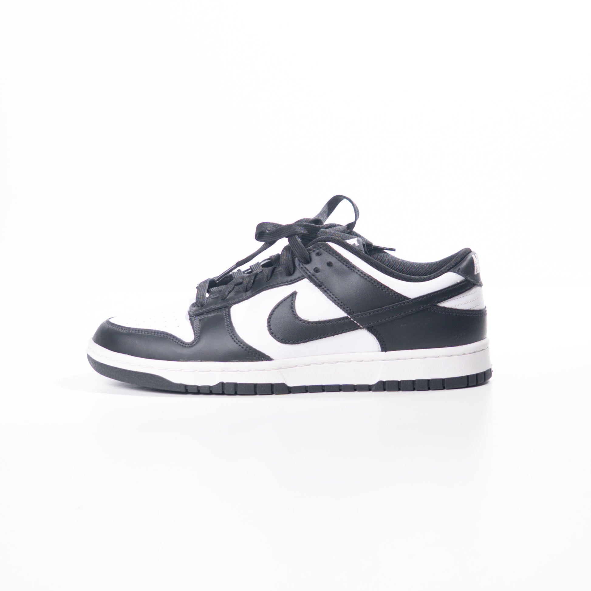 Nike Dunk Low Retro White Black Panda