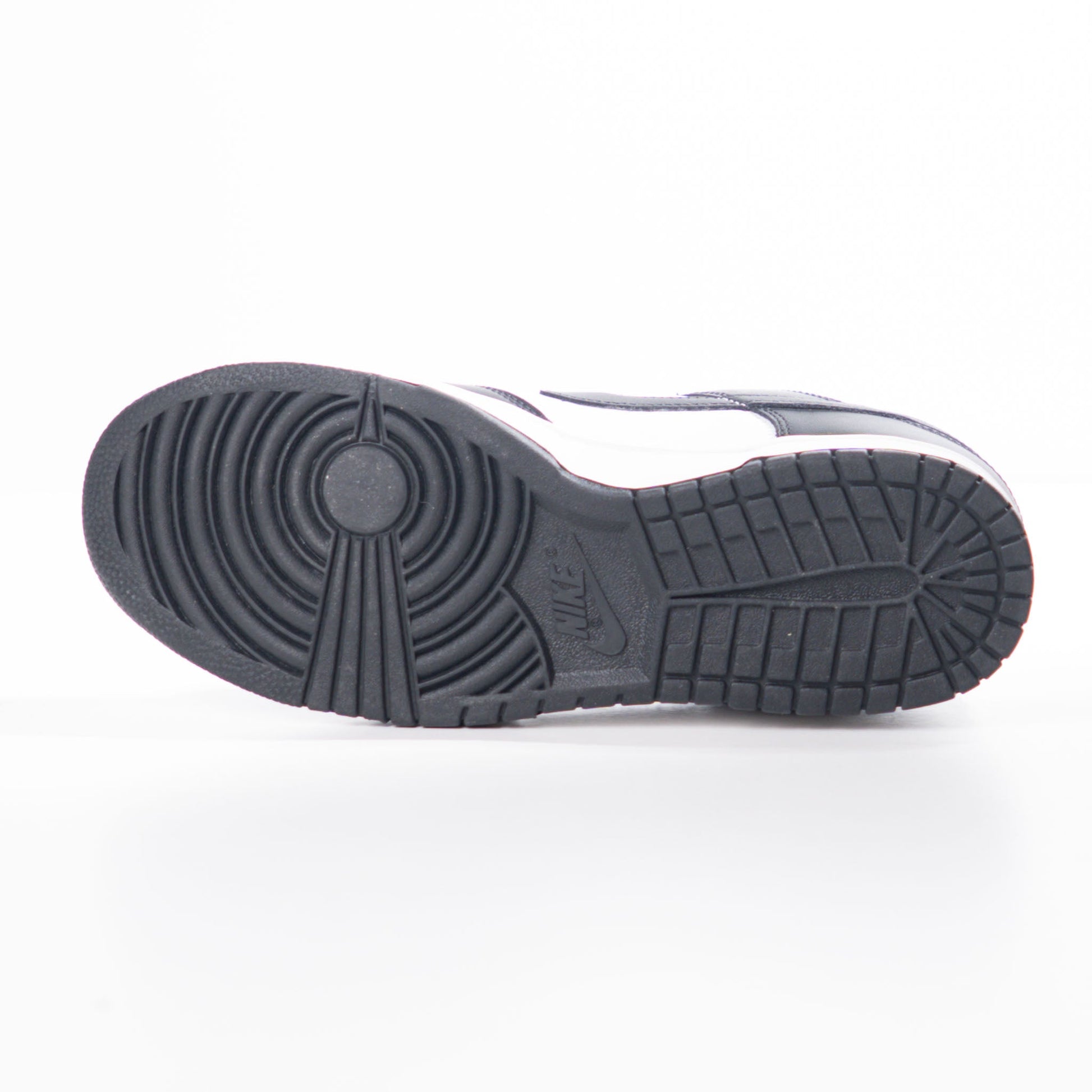 Nike Dunk Low Retro White Black Panda
