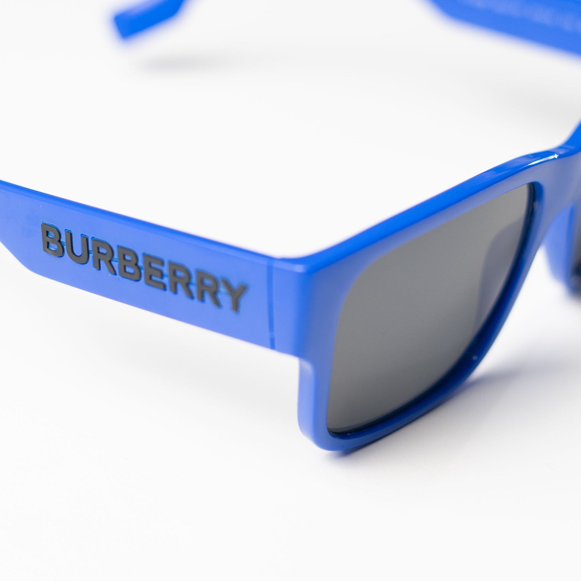 BURBERRY Blue Sunglasses