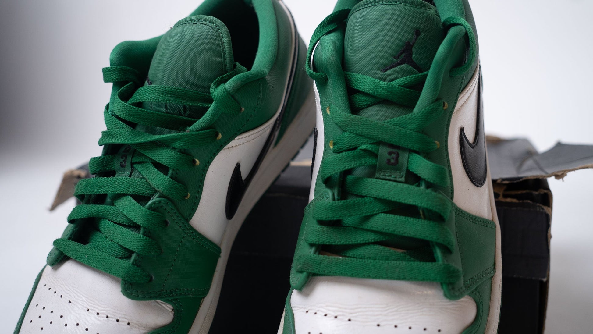 Nike Air Jordan 1 Low - Pine Green