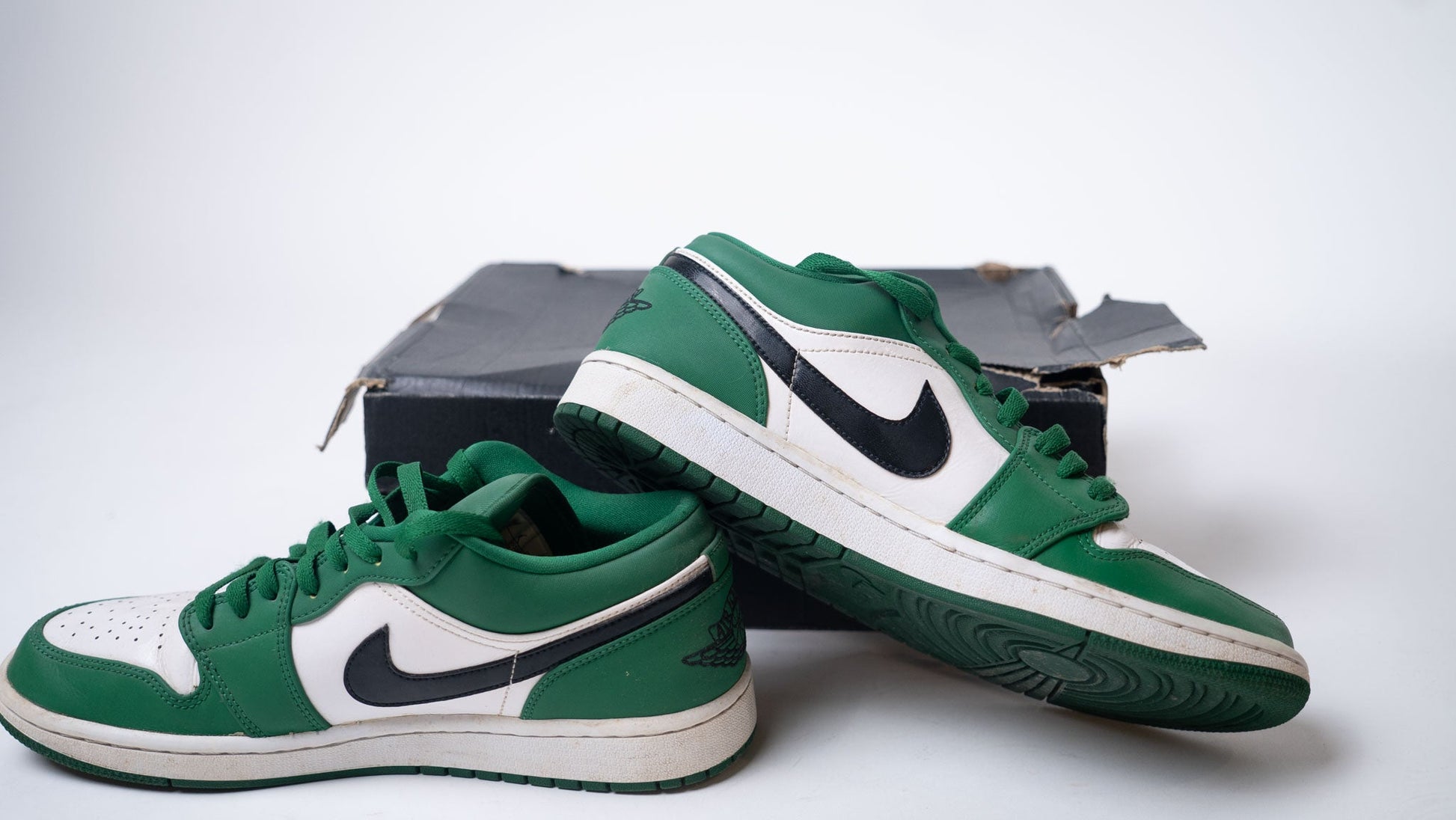 Nike Air Jordan 1 Low - Pine Green