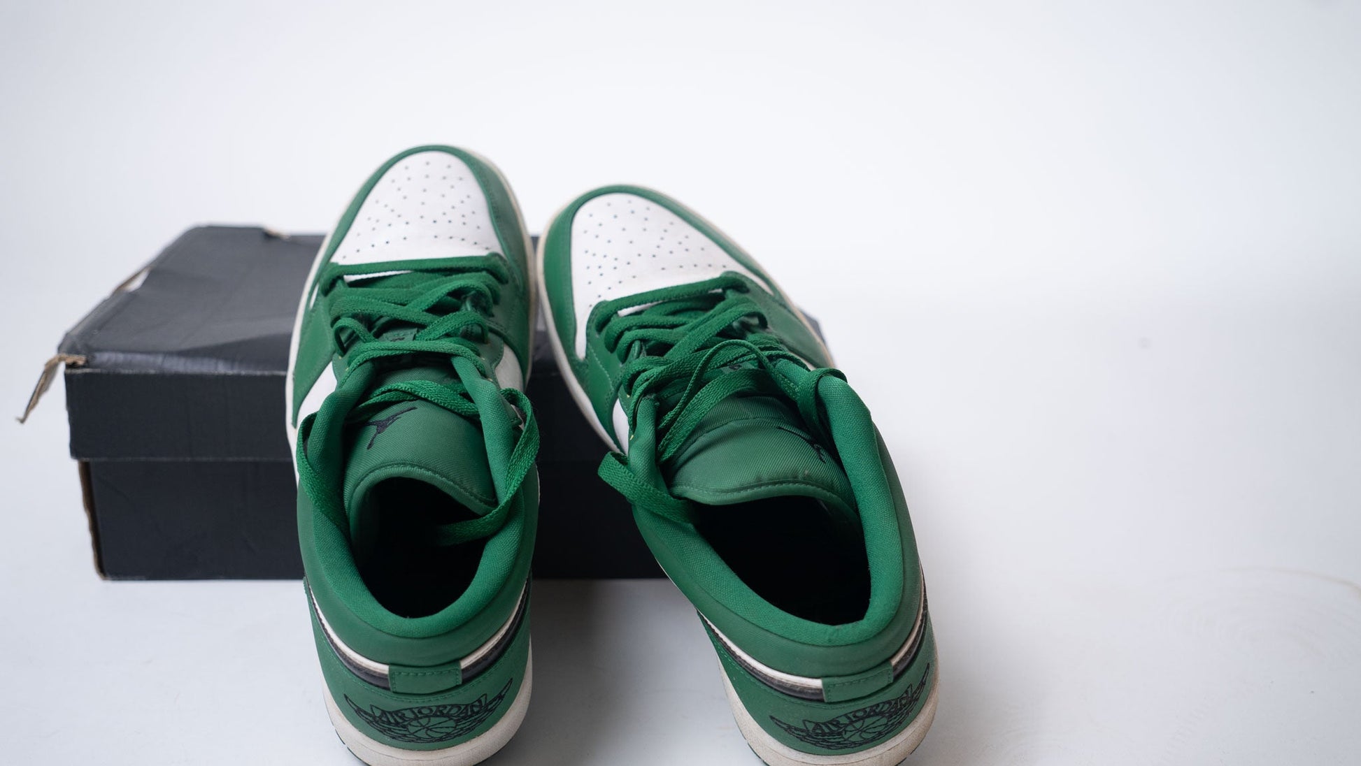 Nike Air Jordan 1 Low - Pine Green