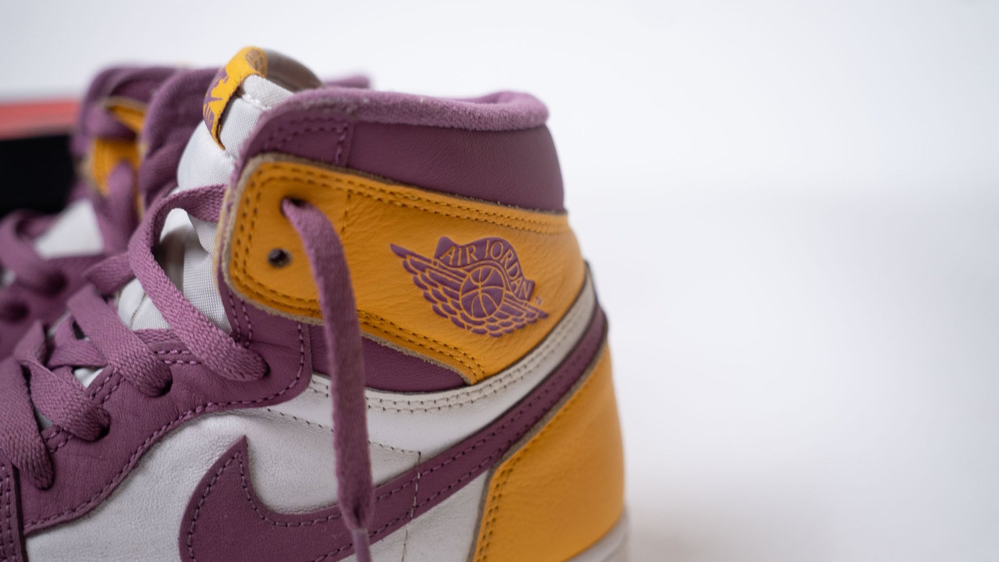 Nike Jordan 1 Retro High - OG Brotherhood