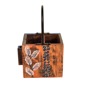 'Leaf of Nature' Cutlery Holder Handcrafted in Mango Wood