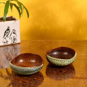 Brown - Bowl Handcrafted in Wood with Tribal Art (Set of 2) (2x4.5