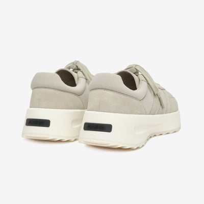 LOS ANGELES RUNNER