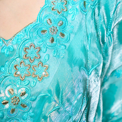 Embellished Beads and Stone Organza Saree With Blouse Piece
