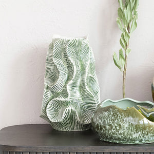 Anwen Vase