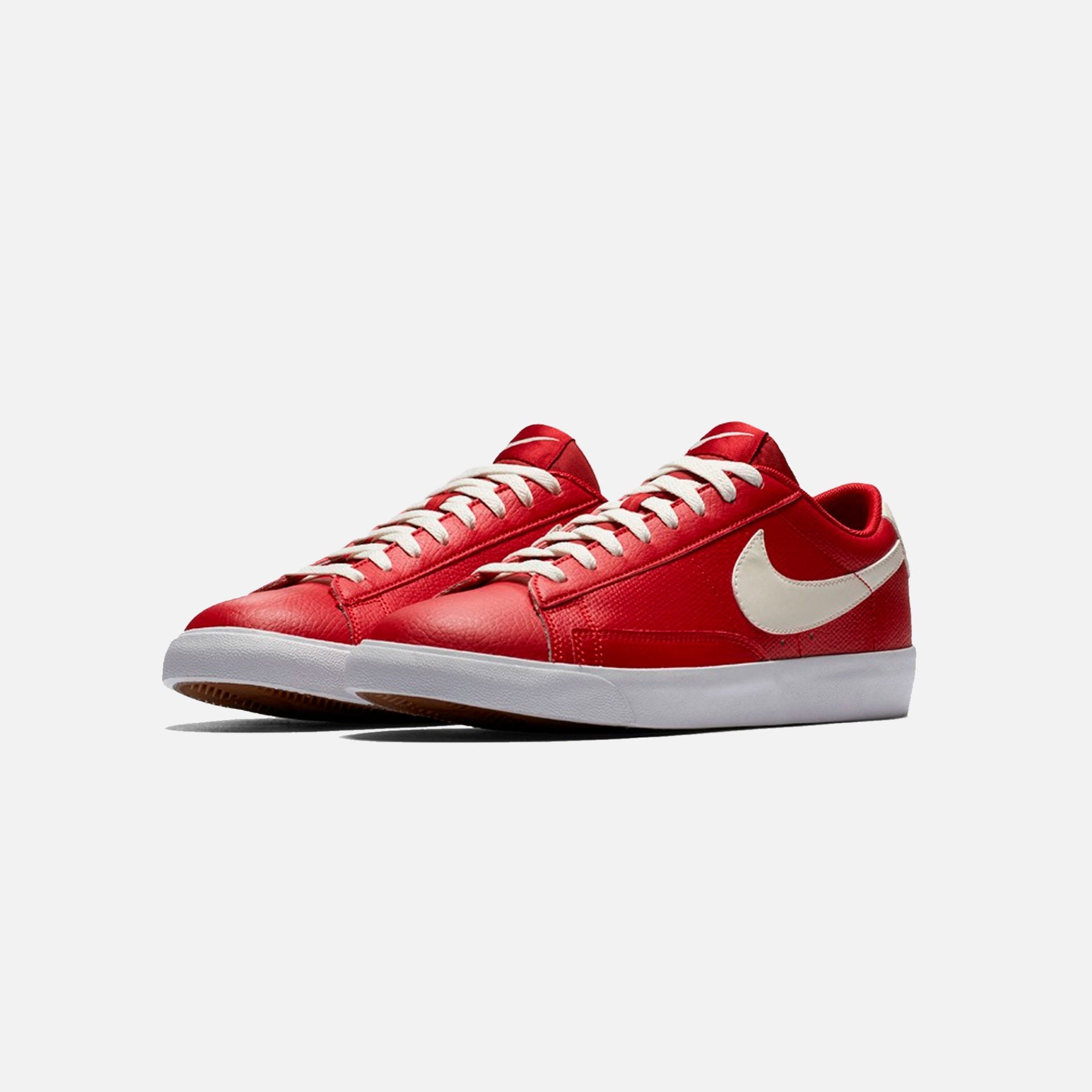 Nike | BLAZER LOW LTHR