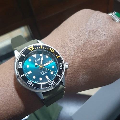 Alba Active Green Dial Men 43mm AL4249X1