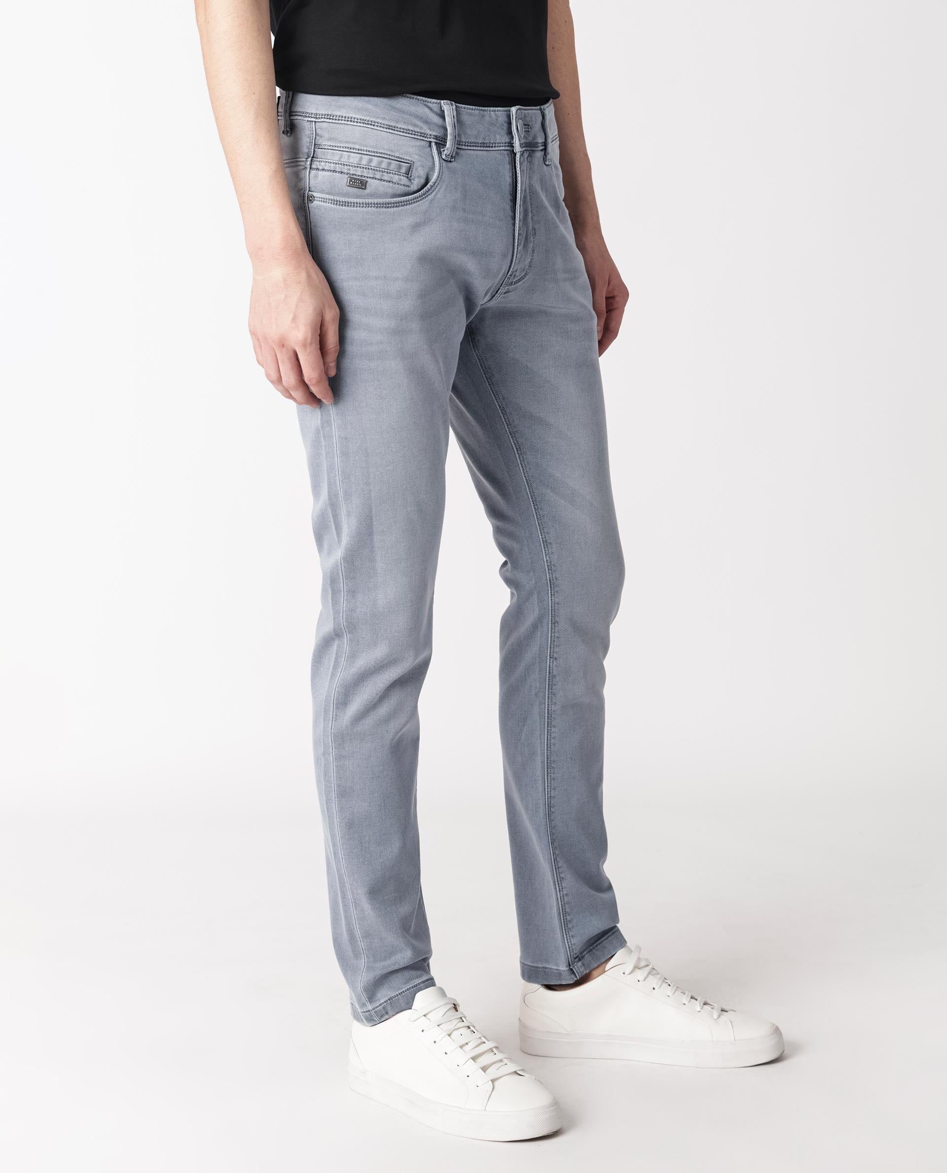 Rare Rabbit Men's Alphen Light Blue Light Wash Mid-Rise Slim Fit Jeans