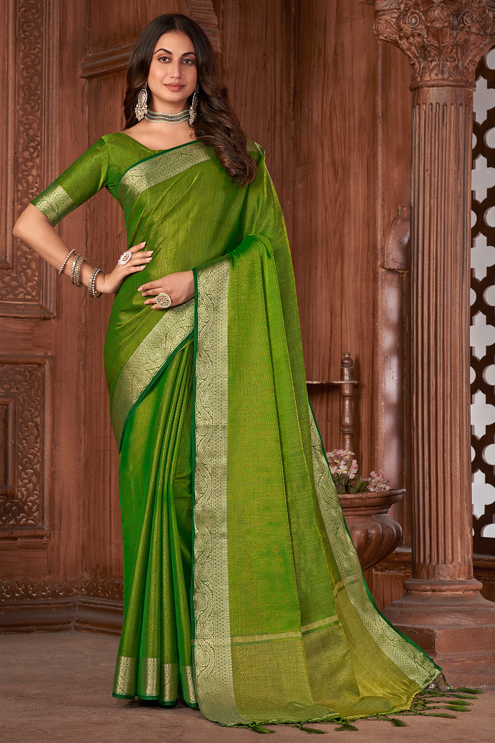 Kelly Green Tussar Saree