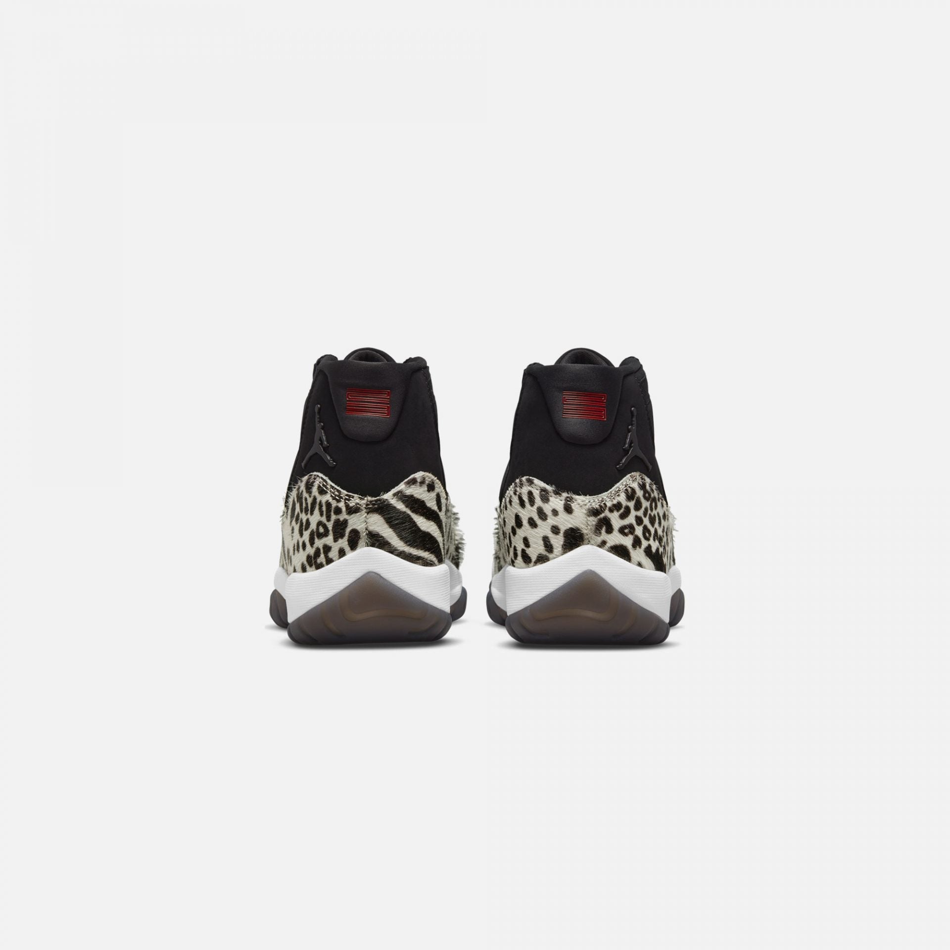 Jordan | AIR JORDAN 11  { ANIMAL INSTINCT
