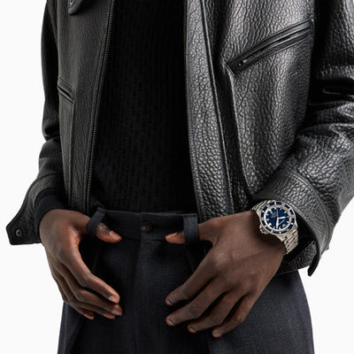 Emporio Armani Sea Explorer Blue Dial Men 42.5mm AR60079