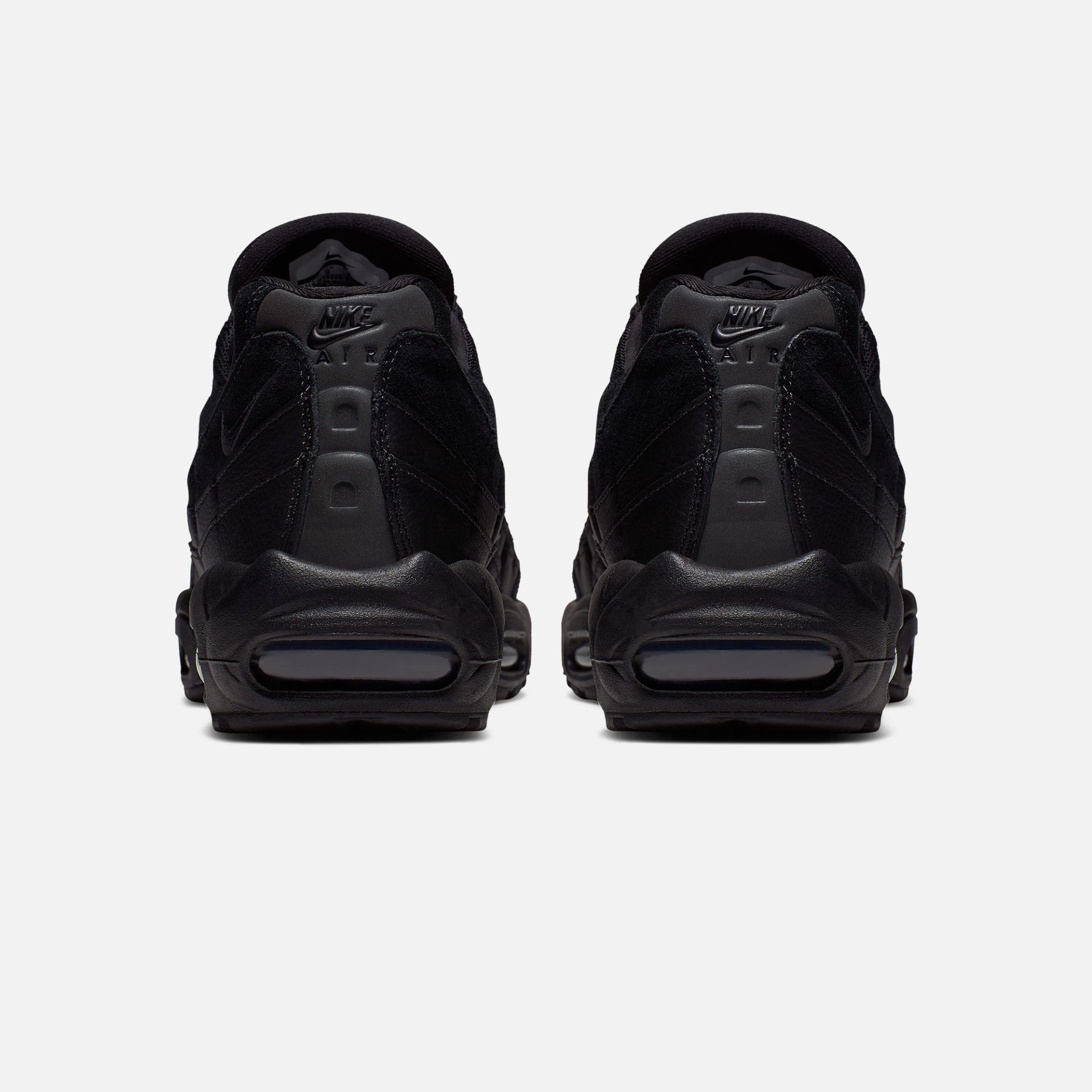Nike | AIR MAX 95 ESSENTIAL BLACK