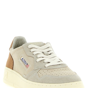 Autry Medalist Low Sneakers